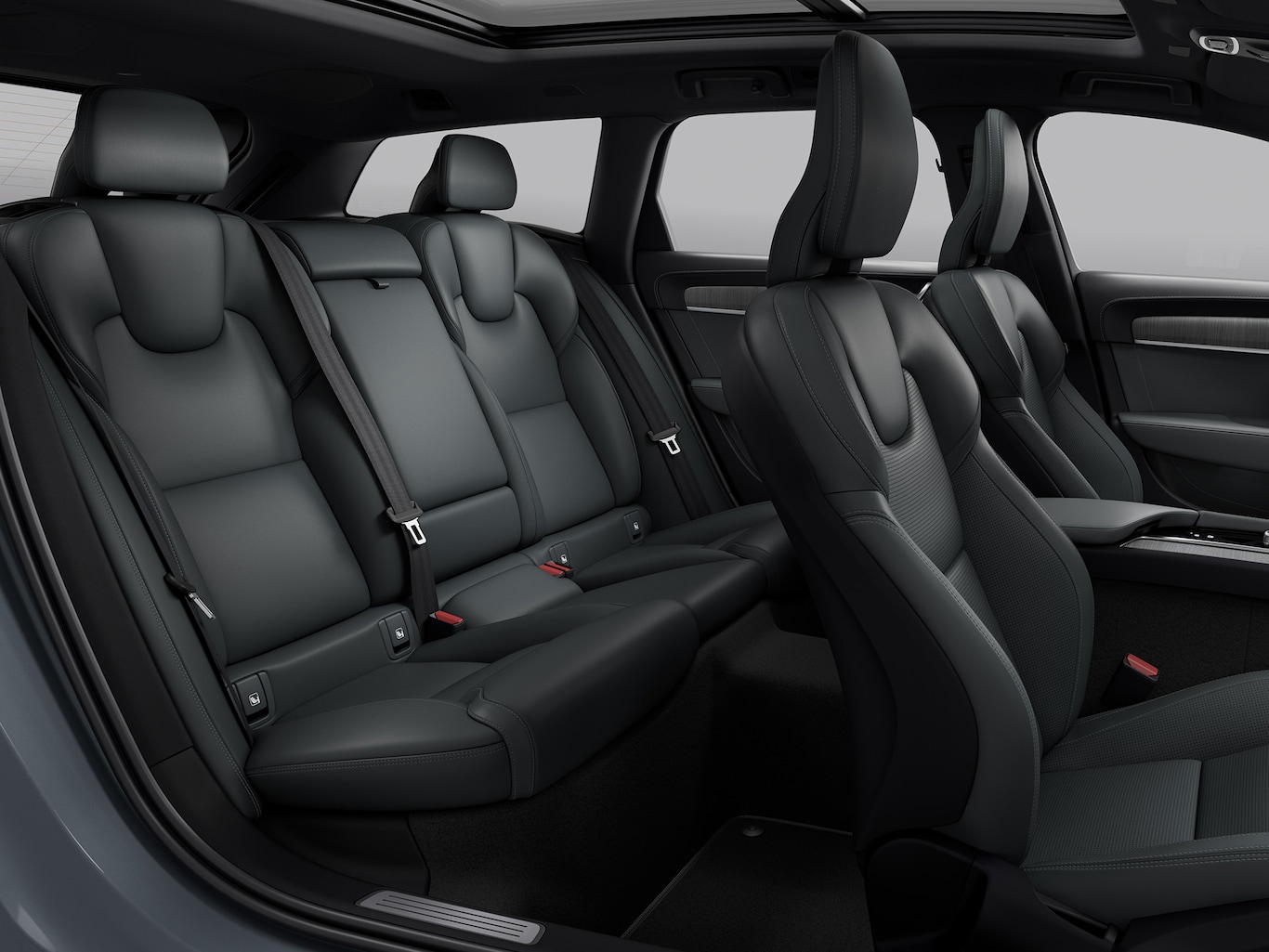 볼보 V90 Cross Country에는 다양한 적재와 좌석 옵션 그리고 넉넉한 디자인이 적용되었습니다.