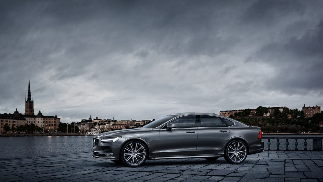 Explore Volvo S80 Accessories